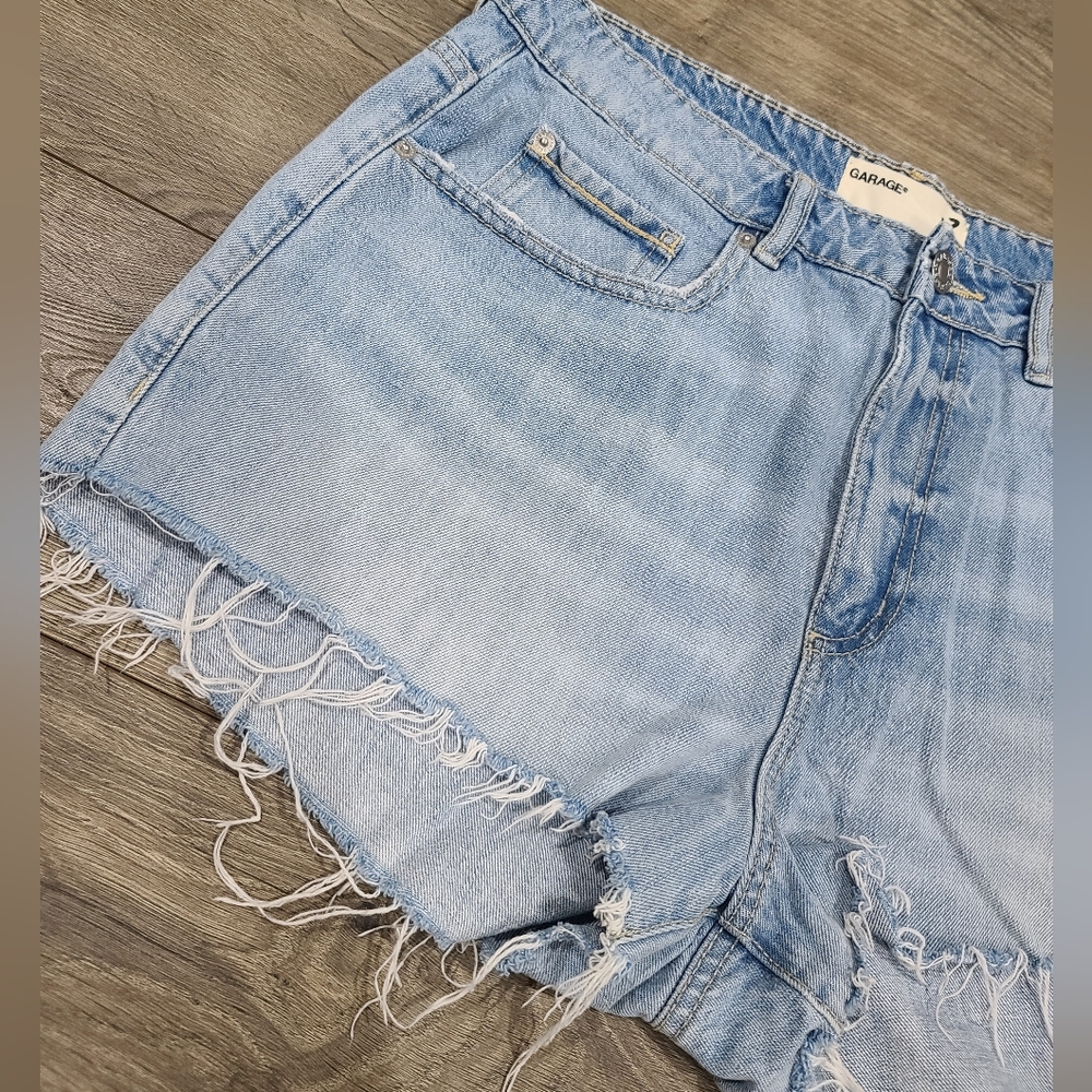 Garage Light Wash Denim Shorts Size 13